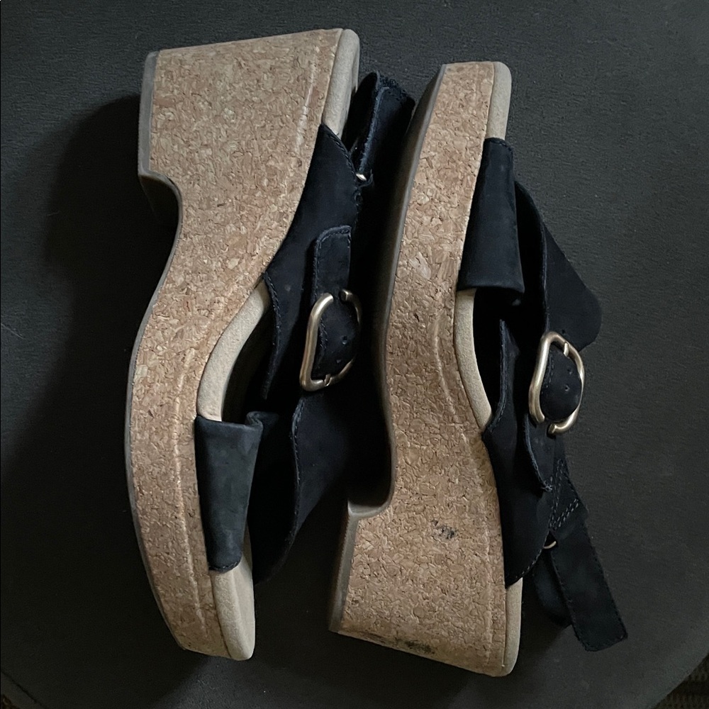 Clarks Giselle Black Women's 9 Wedge Cork Sandal Suede Buckle - Picture 7 of 8